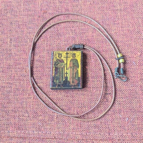 Orthodox Byzantine Necklace St Constantine St Helen Greek Wood Pendant - Picture 7 of 7